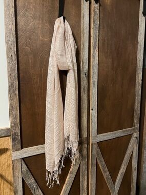 Light pink Fringe Scarf